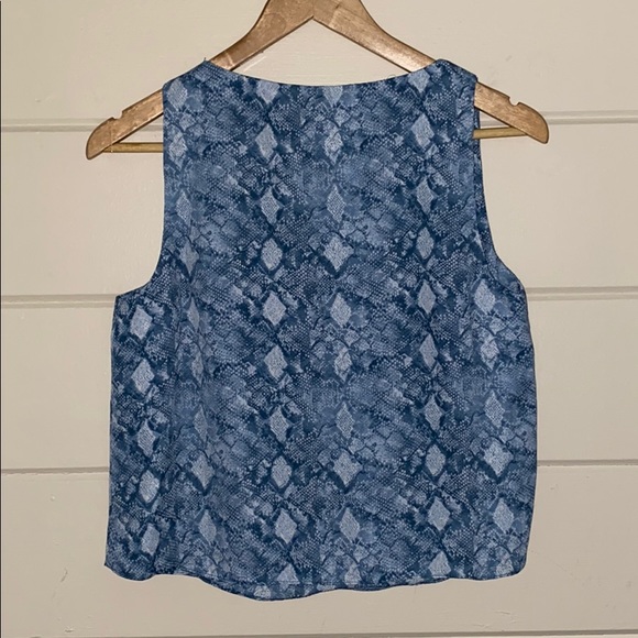 WAYF Snake Print V-Neck Tank Top Size XS - Picture 5 of 6